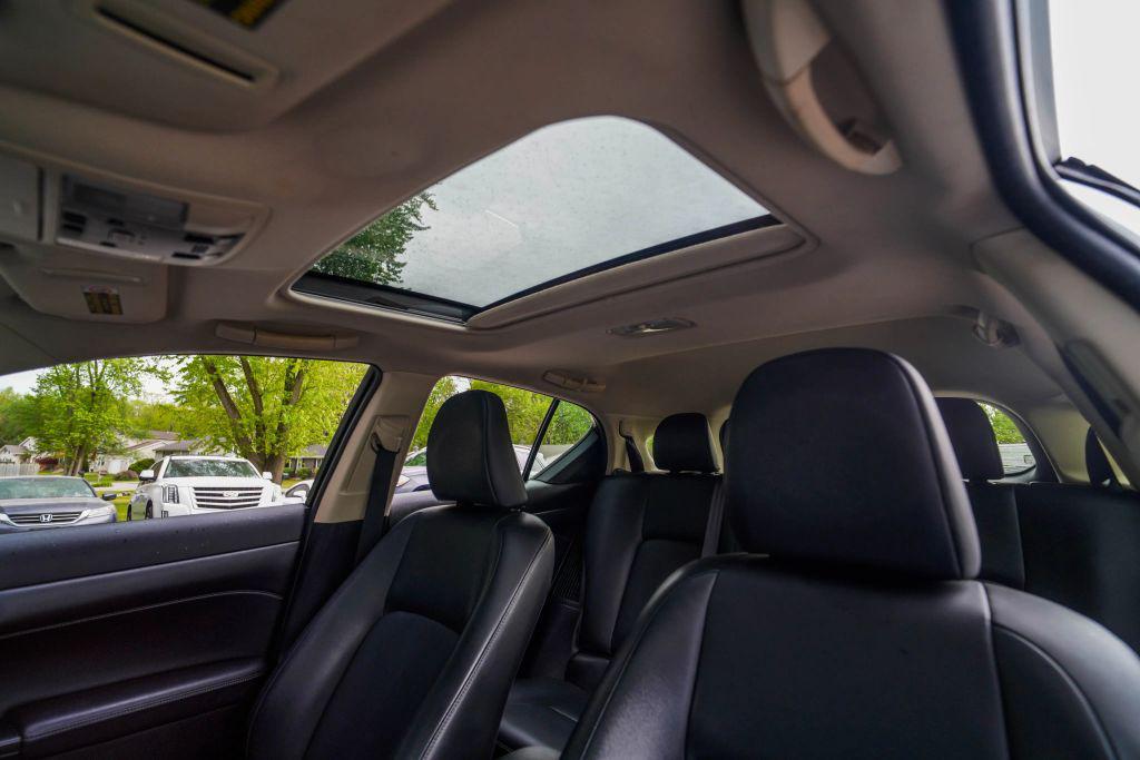 used 2015 Lexus CT 200h car, priced at $13,999