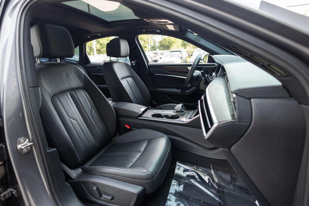 Audi A6 view 29