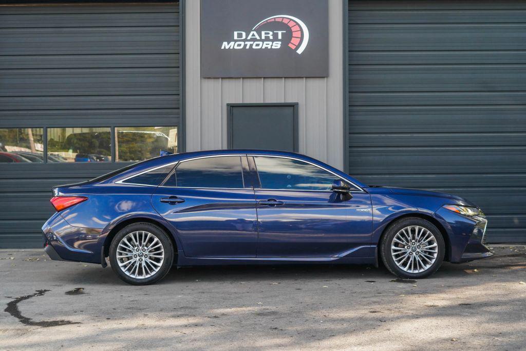 used 2019 Toyota Avalon Hybrid car, priced at $26,999