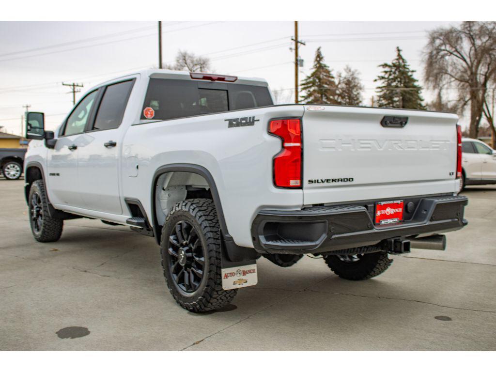 new 2026 Chevrolet Silverado 2500 car, priced at $70,000