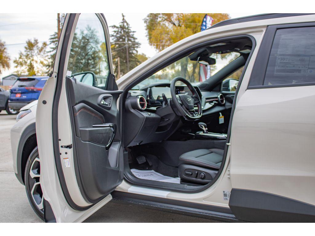 new 2026 Chevrolet Trax car, priced at $27,208