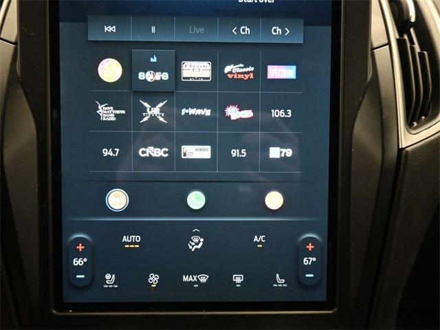 used 2024 Ford Edge car, priced at $26,958