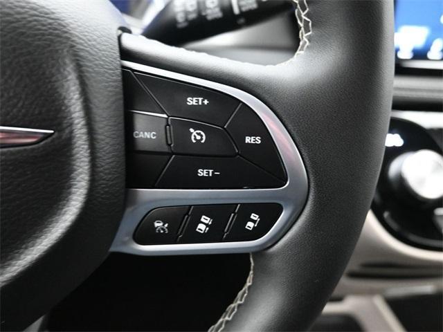 used 2024 Chrysler Pacifica Hybrid car, priced at $29,990