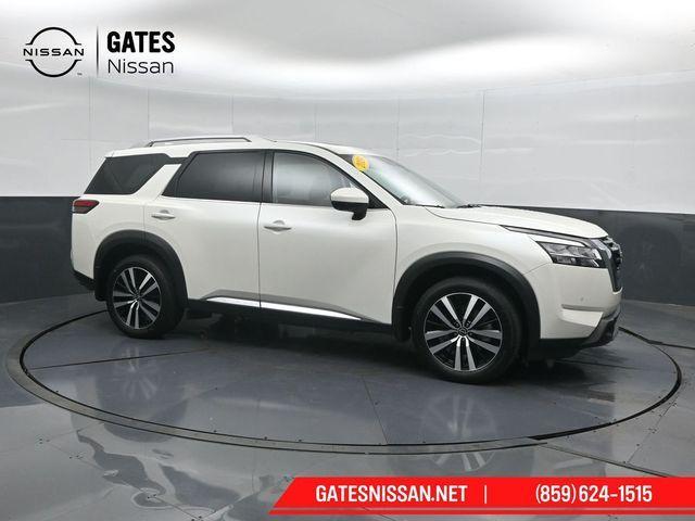 used 2024 Nissan Pathfinder car, priced at $39,304