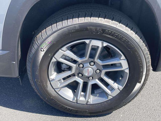 new 2026 GMC Terrain car, priced at $33,521