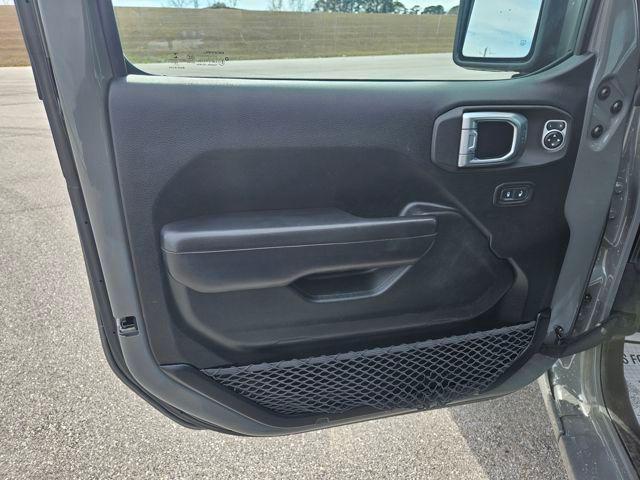 used 2020 Jeep Wrangler Unlimited car, priced at $20,994