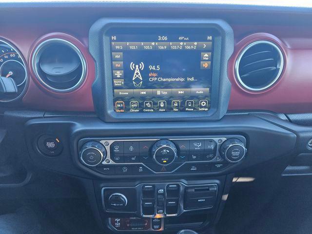 used 2023 Jeep Gladiator car, priced at $33,000