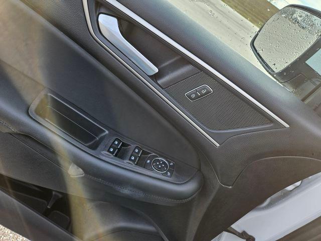 used 2024 Ford Edge car, priced at $22,700