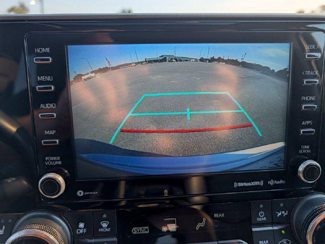 used 2020 Toyota Highlander car, priced at $25,000