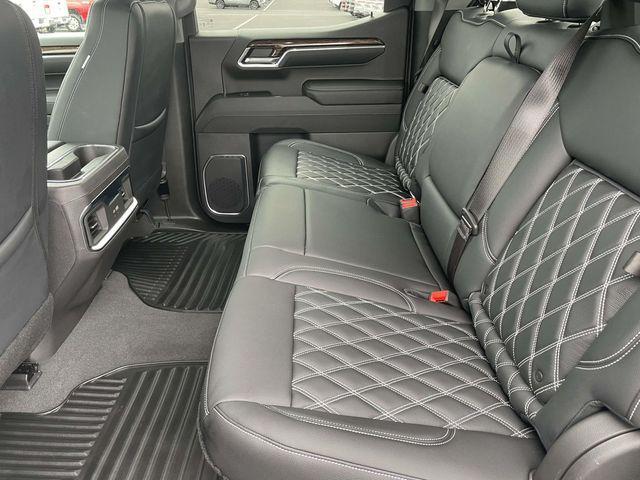 used 2024 GMC Sierra 1500 car, priced at $54,000