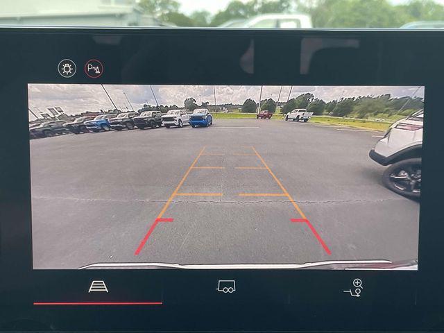 new 2025 GMC Canyon car, priced at $37,450