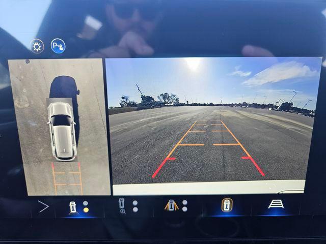 new 2026 Chevrolet Equinox car, priced at $28,878