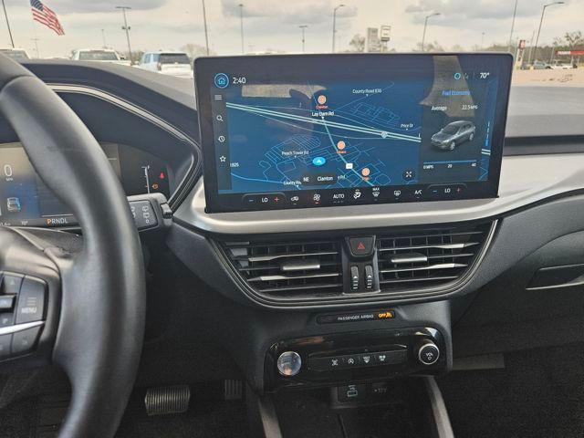 used 2023 Ford Escape car, priced at $17,000