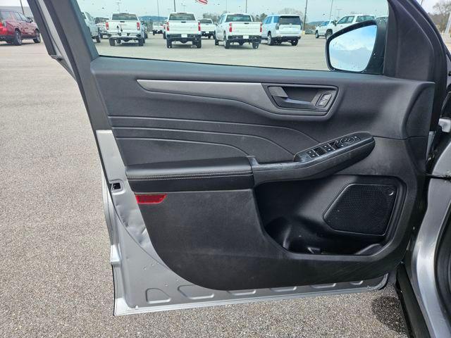 used 2023 Ford Escape car, priced at $17,000