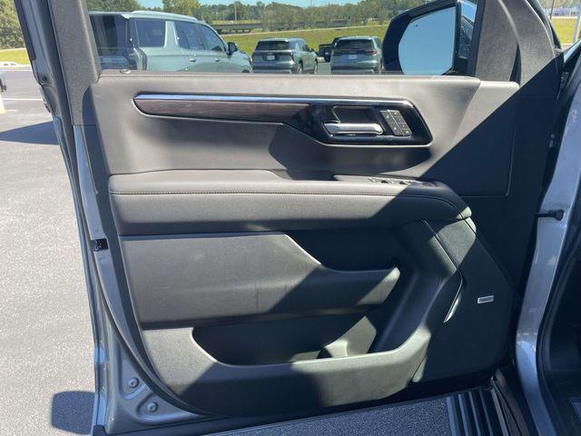 new 2026 Chevrolet Suburban car, priced at $86,314