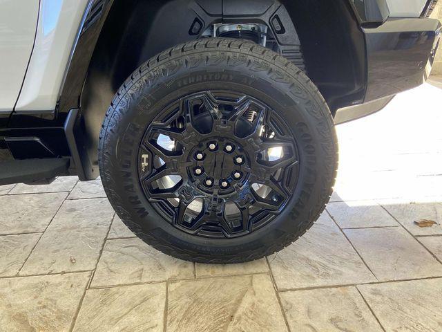 new 2025 GMC HUMMER EV SUV car, priced at $84,999