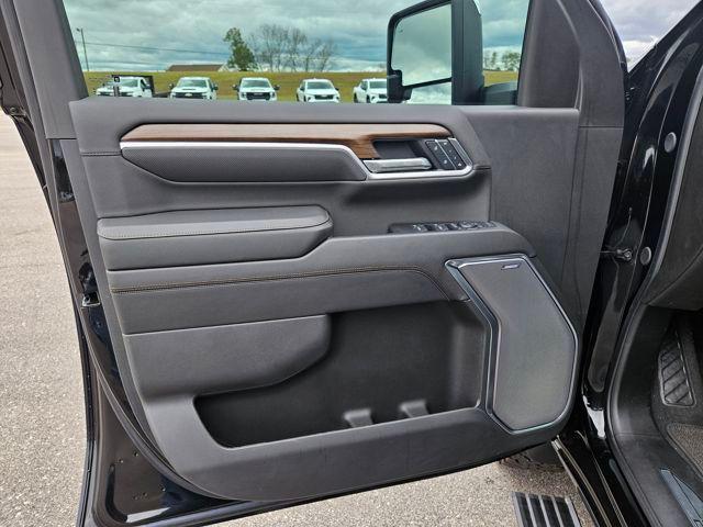 new 2025 Chevrolet Silverado 2500 car, priced at $79,446