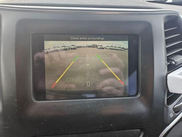 used 2019 Jeep Cherokee car, priced at $14,994