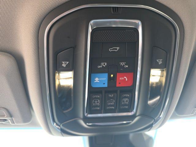 used 2022 Jeep Grand Cherokee L car, priced at $26,600