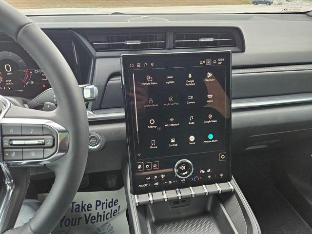 new 2025 GMC Terrain car, priced at $30,692