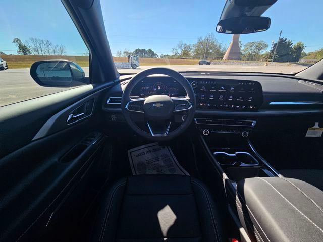 new 2026 Chevrolet Traverse car, priced at $40,314