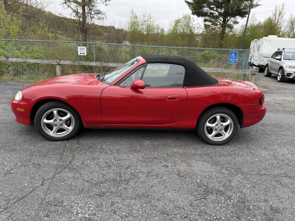 used 2002 Mazda MX-5 Miata car, priced at $7,495