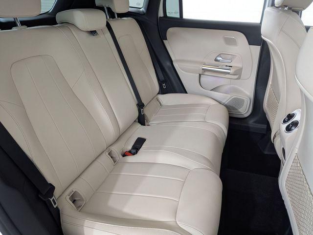 used 2026 Mercedes-Benz GLA 250 car, priced at $39,500