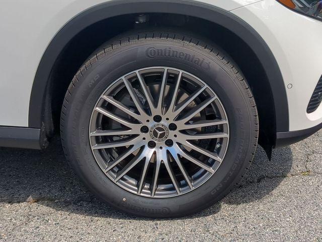 new 2026 Mercedes-Benz GLC 300 car, priced at $55,485