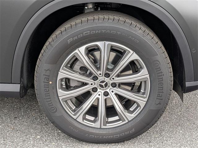 new 2026 Mercedes-Benz GLC 300 car, priced at $59,935