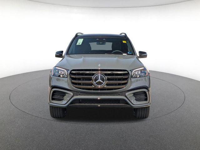 new 2026 Mercedes-Benz GLS 450 car, priced at $97,100