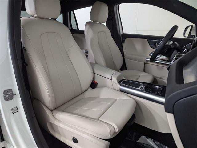 used 2025 Mercedes-Benz GLA 250 car, priced at $38,900