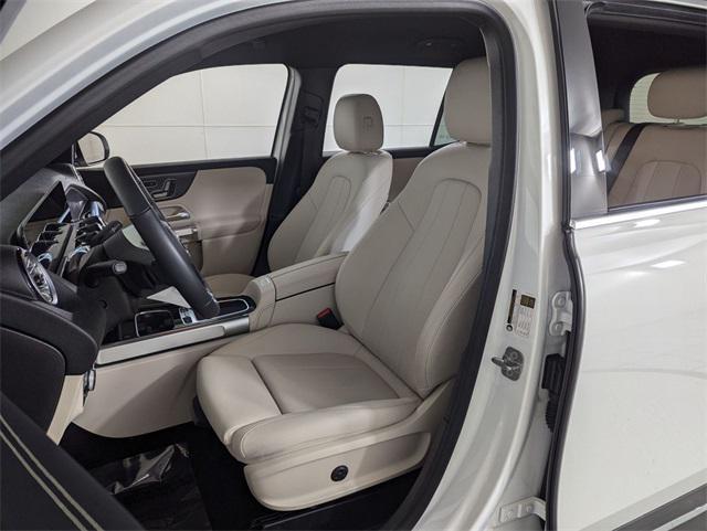 used 2025 Mercedes-Benz GLB 250 car, priced at $39,500