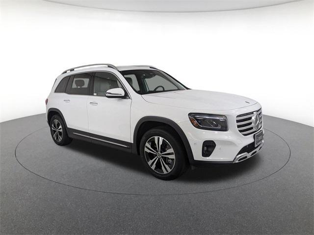 used 2025 Mercedes-Benz GLB 250 car, priced at $39,500