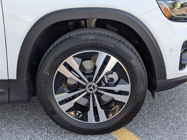 new 2026 Mercedes-Benz GLB 250 car, priced at $52,060