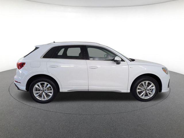 used 2024 Audi Q3 car, priced at $32,900