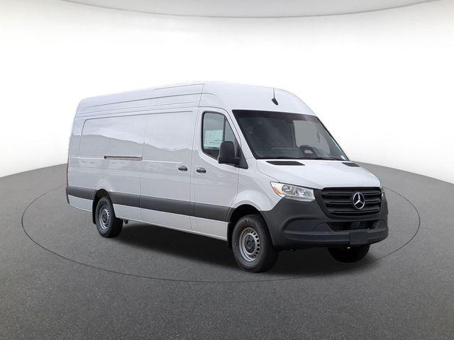 new 2026 Mercedes-Benz Sprinter 2500 car, priced at $72,413