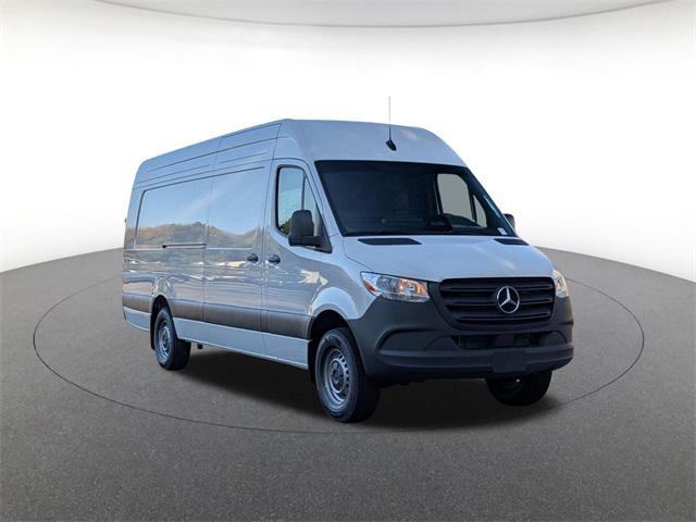 new 2026 Mercedes-Benz Sprinter 2500 car, priced at $69,627