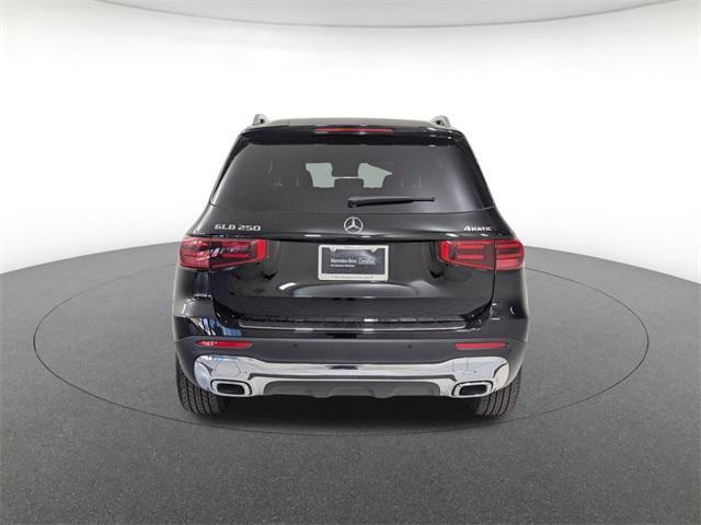 used 2025 Mercedes-Benz GLB 250 car, priced at $39,900
