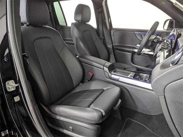 used 2025 Mercedes-Benz GLB 250 car, priced at $39,900