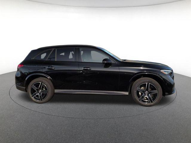 new 2026 Mercedes-Benz GLC 300 car, priced at $60,920