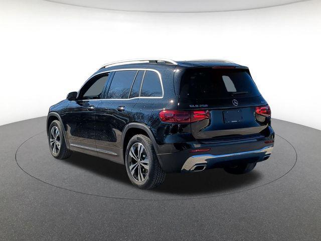 new 2026 Mercedes-Benz GLB 250 car, priced at $52,345