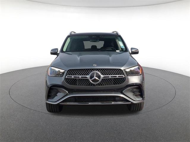new 2026 Mercedes-Benz GLE 450 car, priced at $78,245