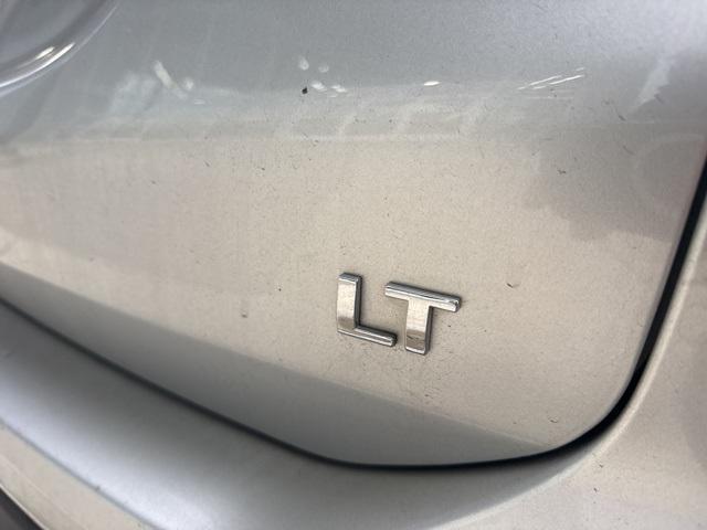 used 2022 Chevrolet Equinox car, priced at $17,900