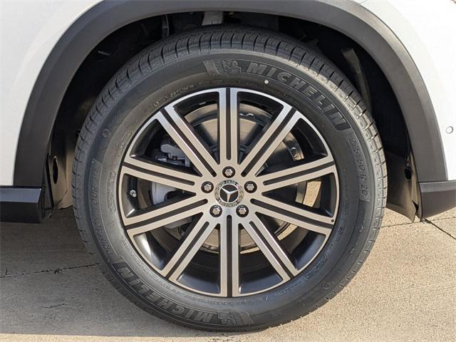 new 2026 Mercedes-Benz GLE 350 car, priced at $68,445