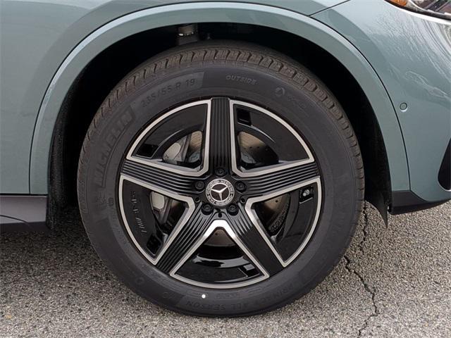 new 2026 Mercedes-Benz GLC 300 car, priced at $60,320