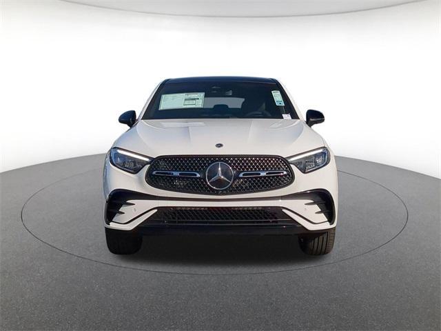 new 2026 Mercedes-Benz GLC 300 car, priced at $65,595