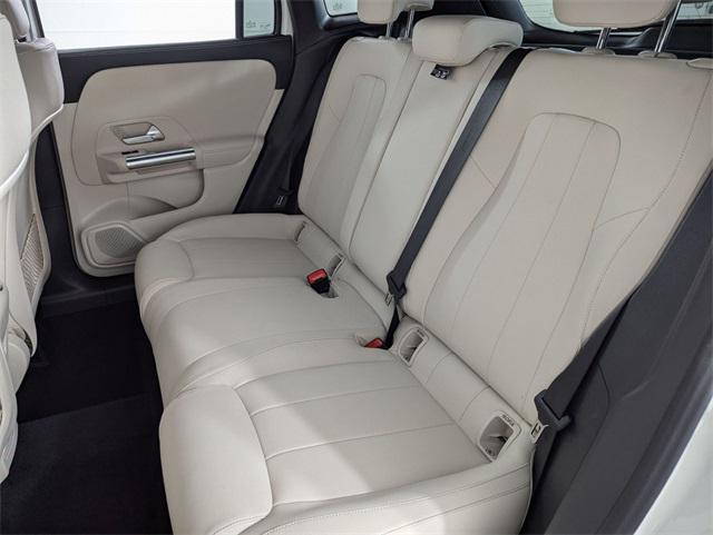 used 2025 Mercedes-Benz GLA 250 car, priced at $36,900