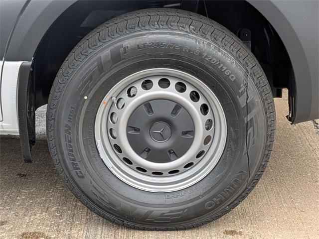 new 2026 Mercedes-Benz Sprinter 2500 car, priced at $69,613