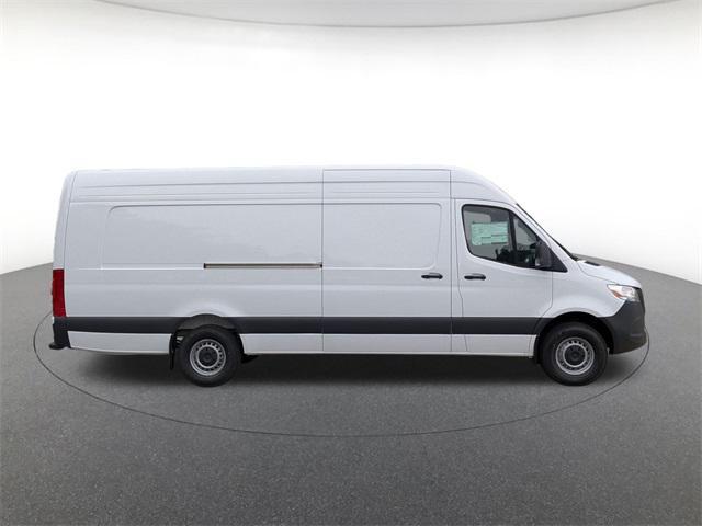 new 2026 Mercedes-Benz Sprinter 2500 car, priced at $69,613