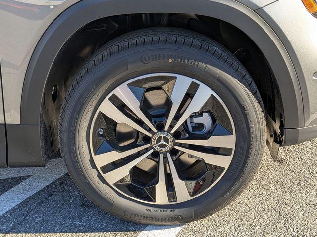 used 2026 Mercedes-Benz GLB 250 car, priced at $45,700